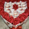 Сърцевидна кутия със сапунени рози и бонбони - Image 3