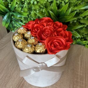 Golden box 🌹