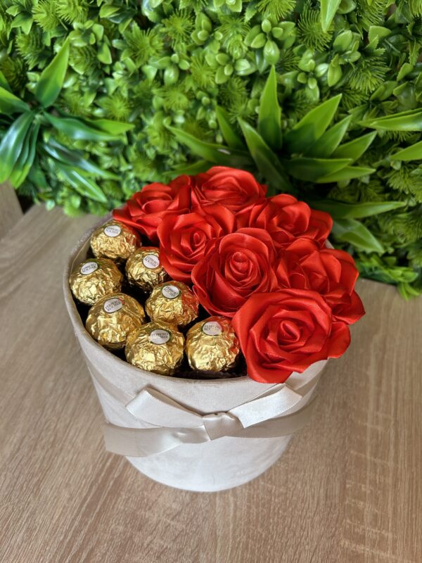Golden box 🌹 - Image 3